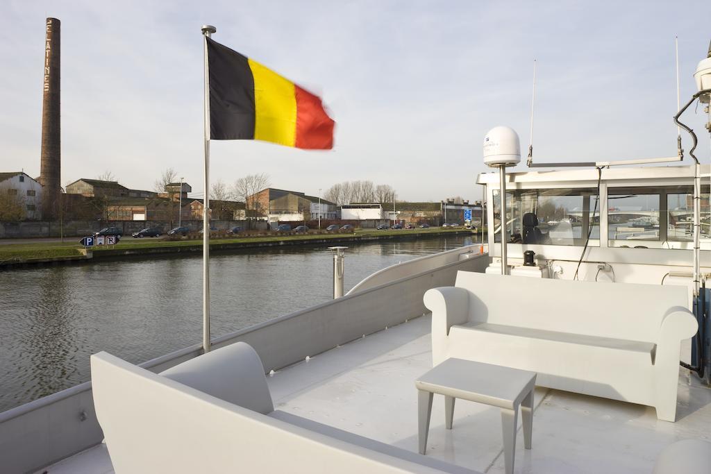 B&B Droomboot Oudenburg Eksteriør billede